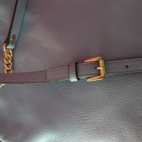 Michael Kors Lilac Jet Set Bag - Picture 6 of 16